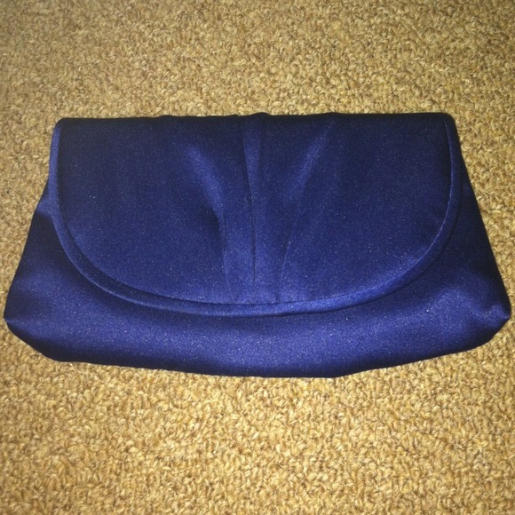 Dark blue clutch!