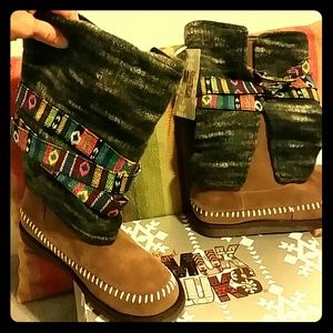 Mux Lux Boots