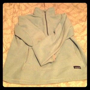 Patagonia  fleece pullover half slip
