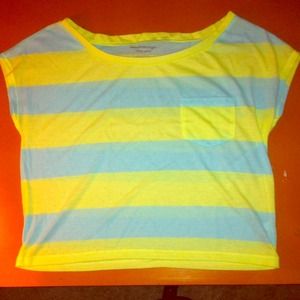American Eagle Small t-shirt