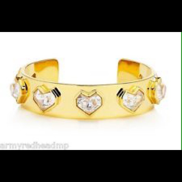 Juicy Couture Jewelry - Juicy Couture Crystal Heart Cuff - Gold