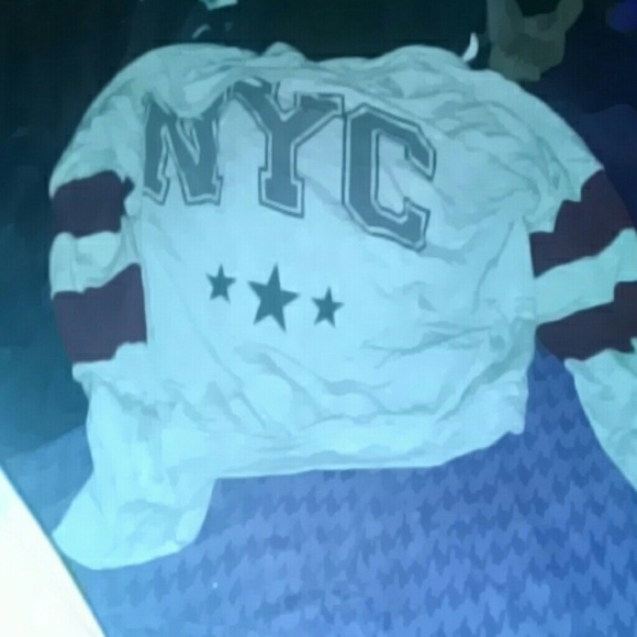 Sweater - Picture 1 of 1