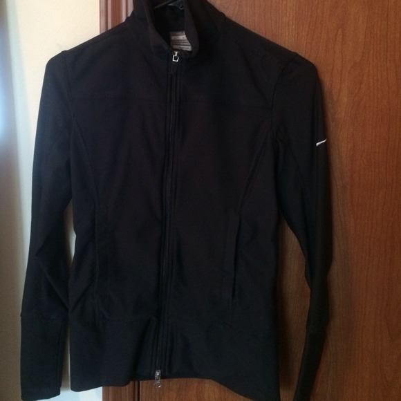 Nike Outerwear - Nike women's zip up jacket
