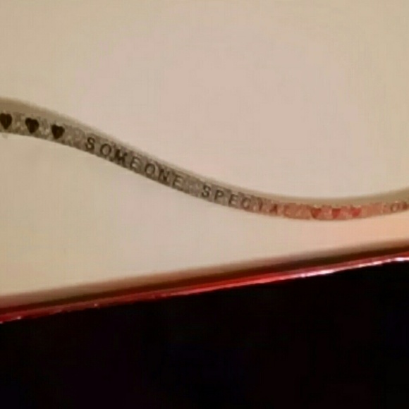 Bracelet - Picture 2 of 2