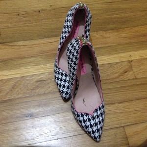 Betsy Johnson heels