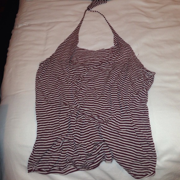🚨SOLD🚨 Brandy and Melville Halter stripped top