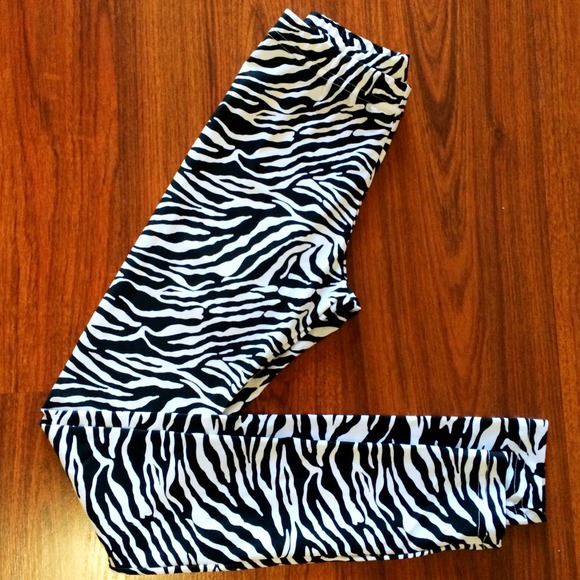Zebra AA Leggings