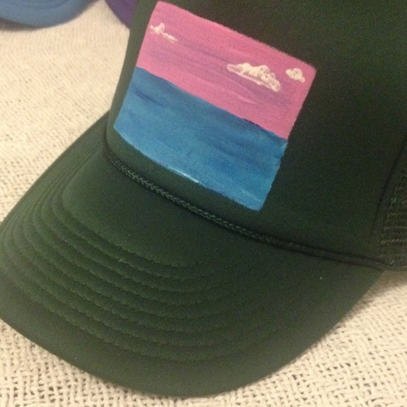 🌈🌴Handpainted Sunset Hawaii Style Trucker Hat
