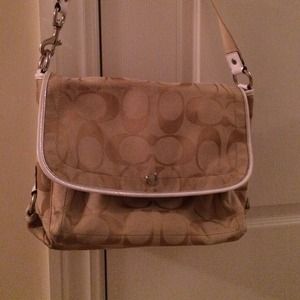 Coach shoulder bag