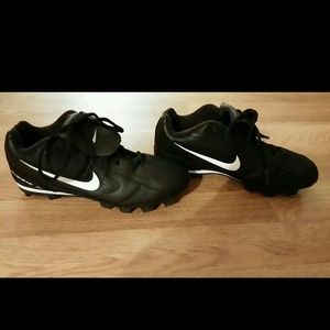 Women's Nike Softball Cleats