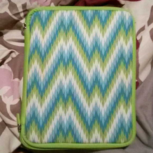 MacBeth iPad case - Picture 1 of 2
