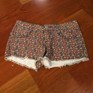 mudd floral shorts