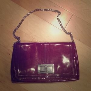 Patent leather chain bag!
