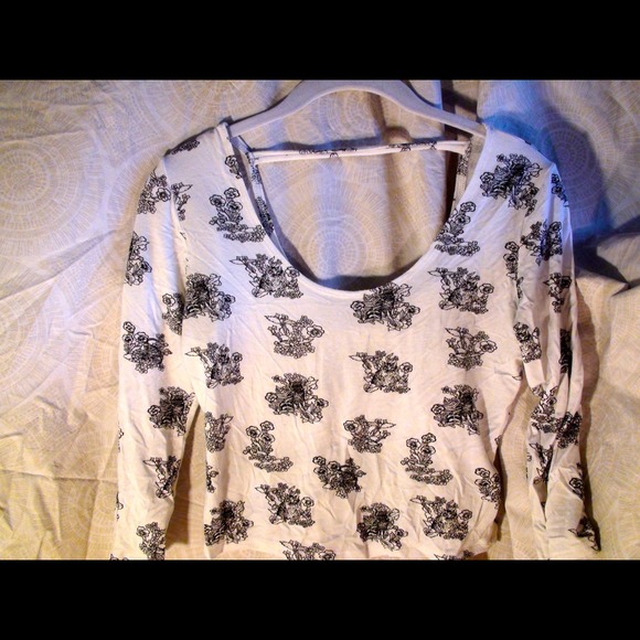 Crop top from urban