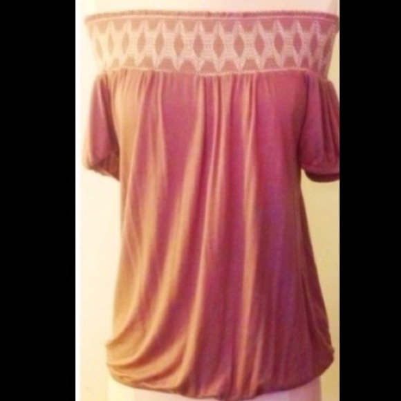 🎉SALE!!🎉Arden B off the shoulder top