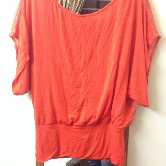 Blouse - Picture 2 of 2