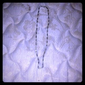 A necklase
