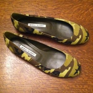 MANOLO BLAHNIK Camouflage Green Brown Ballet Flat