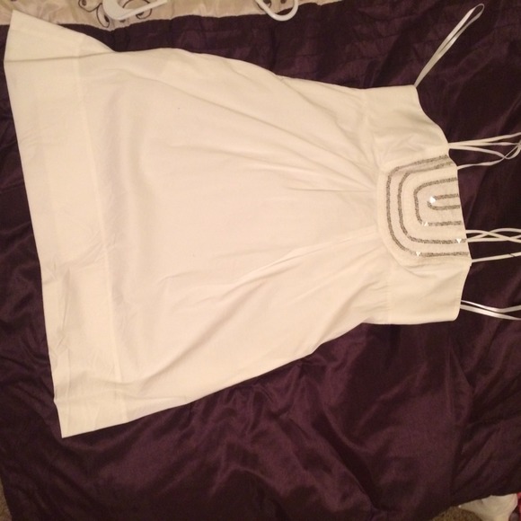 BCBG dress never worn size large