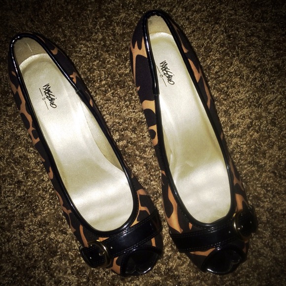 Leopard print heels - Picture 3 of 4