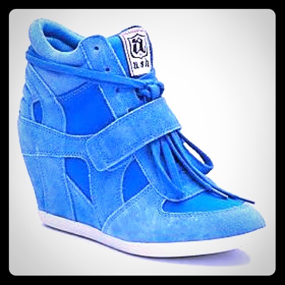 NIB Ash Bowie wedge sneaker in royal, size 37