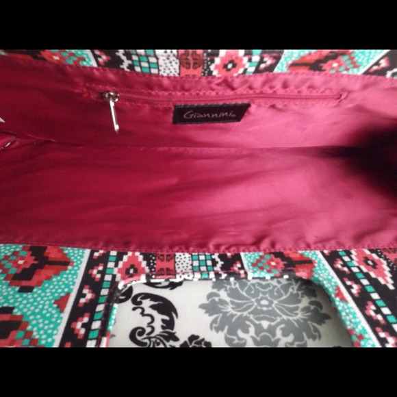 SOLD!!!! Multi color clutch - Picture 2 of 4