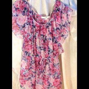 Floral sheer chiffon shirt.