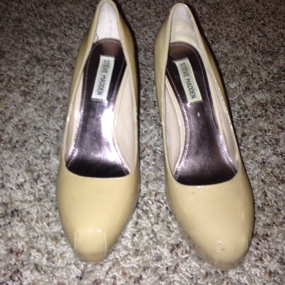 Steve Madden Pumps