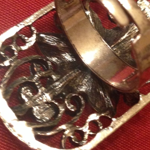 💍Fashion Ring💍 - Picture 3 of 3