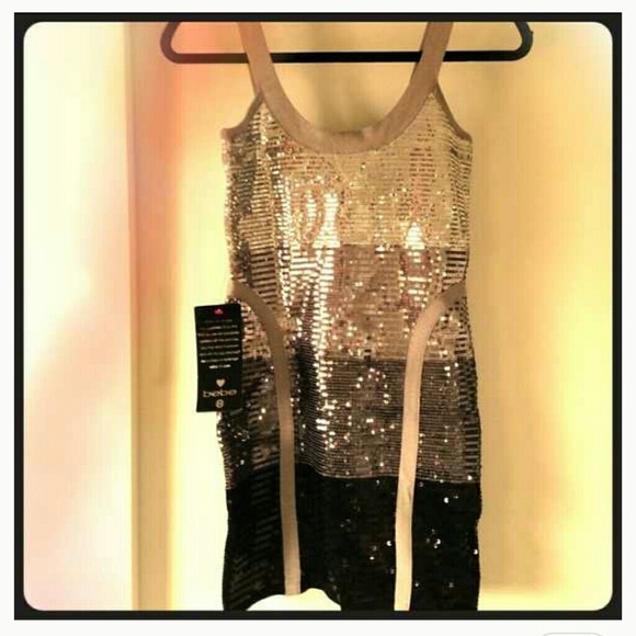 Beautiful sequined dress!