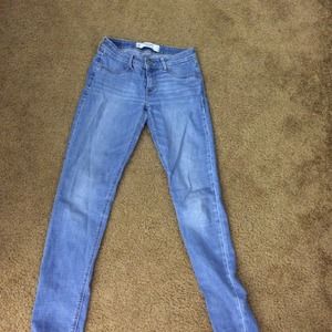 light denim skinny jeans