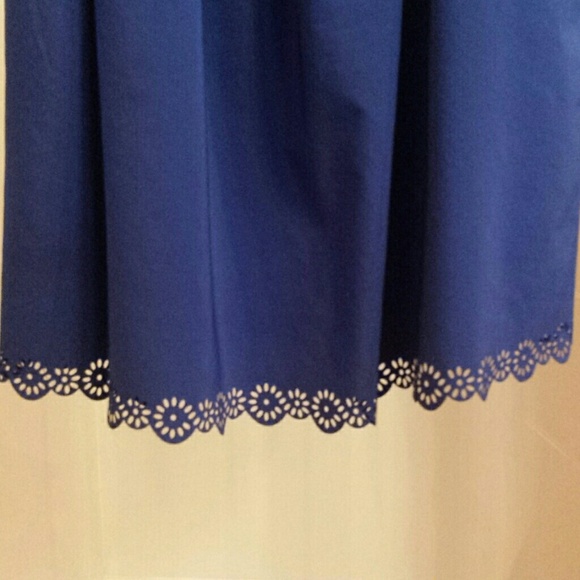 Blue Flowy Dress 💖 - Picture 2 of 3