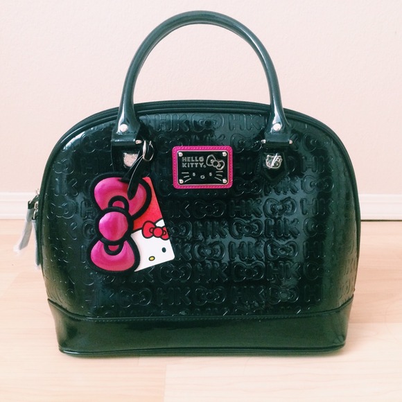 Hello Kitty bowling style bag