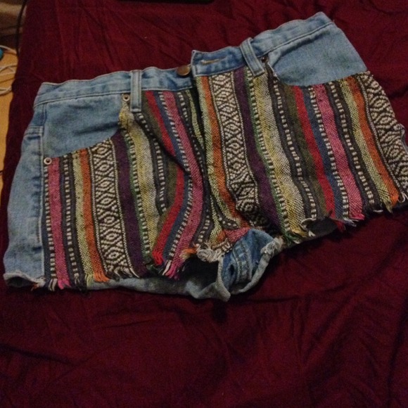 Tribal highwaisted short