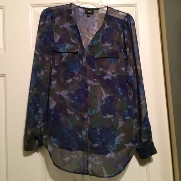 Blue and gray long sleeved top - Picture 1 of 3