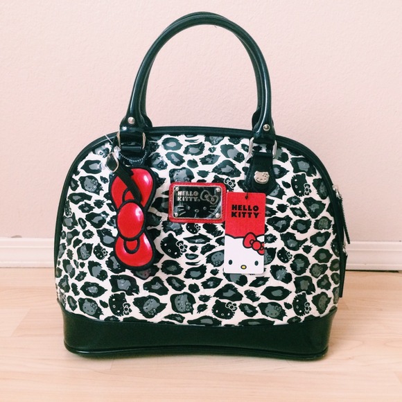 Hello Kitty bowling style bag