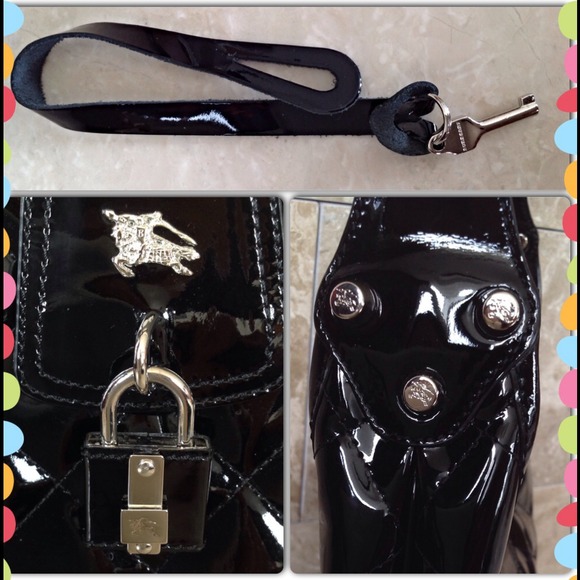 💐BUNDLED💐🎉HP🎉Burberry Quilted Patent Leather - Picture 2 of 4