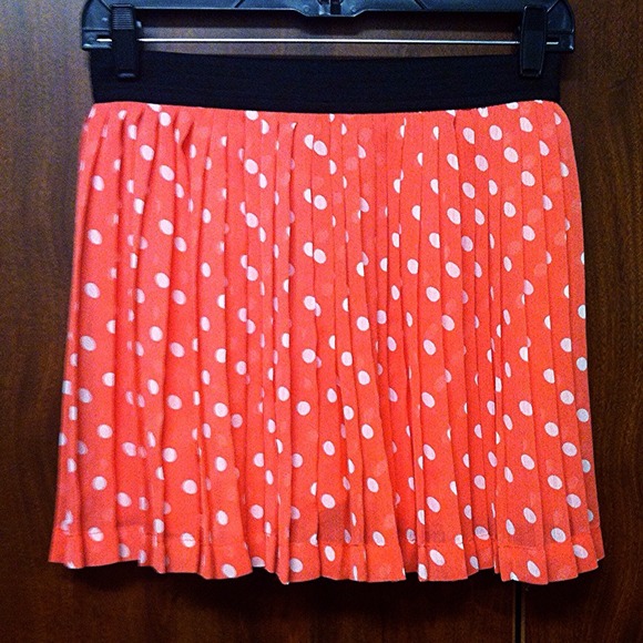 Polka Dot Mini
