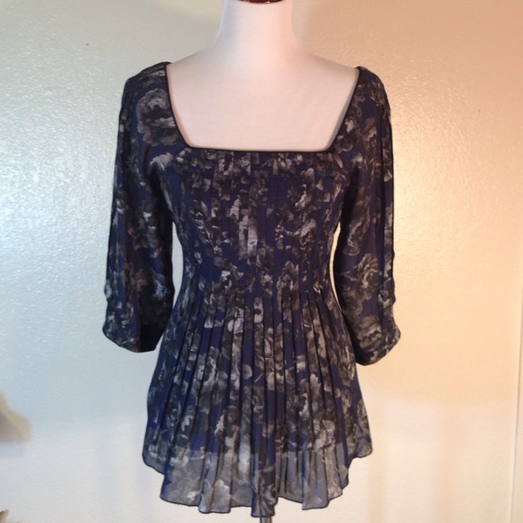 Ann Taylor Loft Tops - Ann Taylor Loft New Tie-back Tunic Top Medium