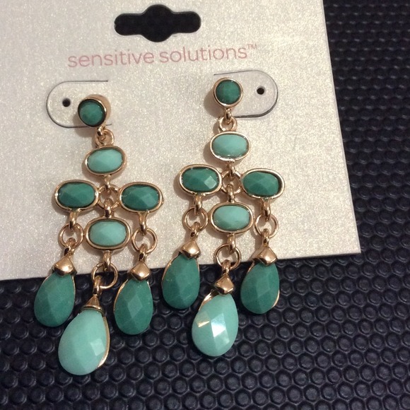 Sensitive solution gold plated turquoise earrings.