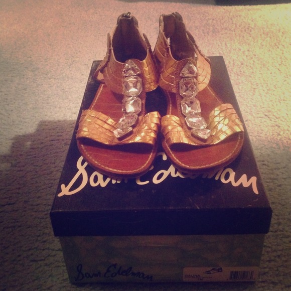 ✨Jeweled Sam Edelman sandals ✨