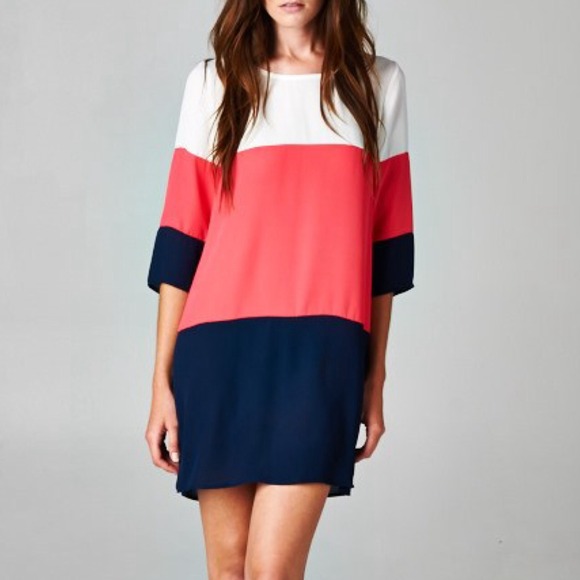 Dresses & Skirts - 🎉HP 9/13🎉 - The TIFFANIE dress - FUCHSIA