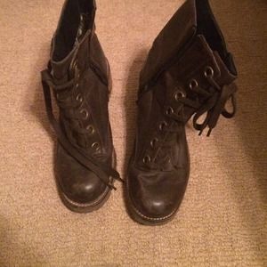 dr. scholl's the original brown combat boots
