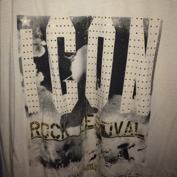 Authentic Icon Off the Shoulder Tee - Picture 3 of 3