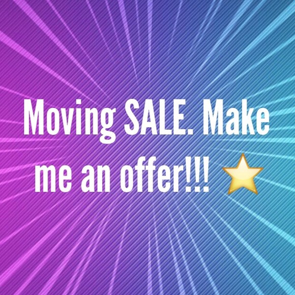I'm moving!! Shoes, Heels, Bags, Dresses, Jewelry