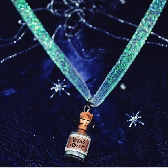 Wish Dust Choker