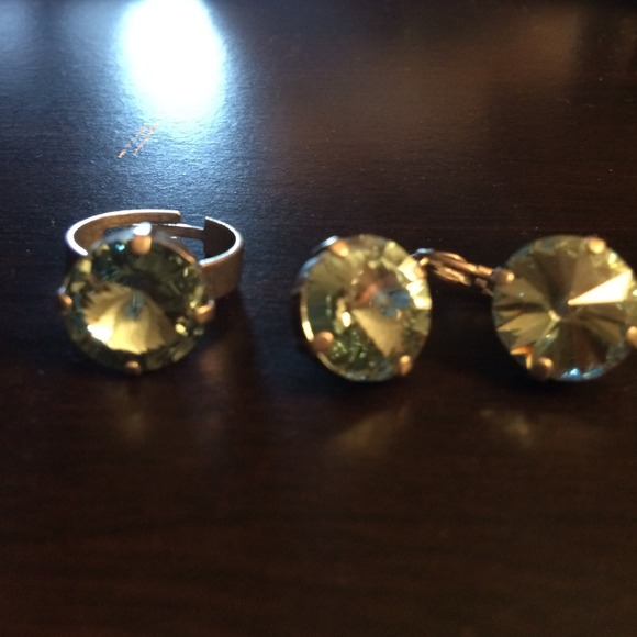 Sabika drop earrings and Ring