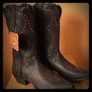 Women's Justin size 1 0 Westin boots NWT