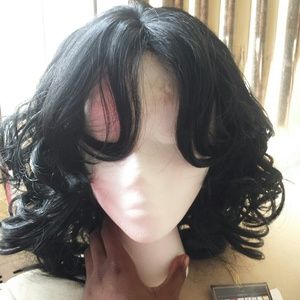 Curly Short Wig (Freetress Equal Style:Queen)