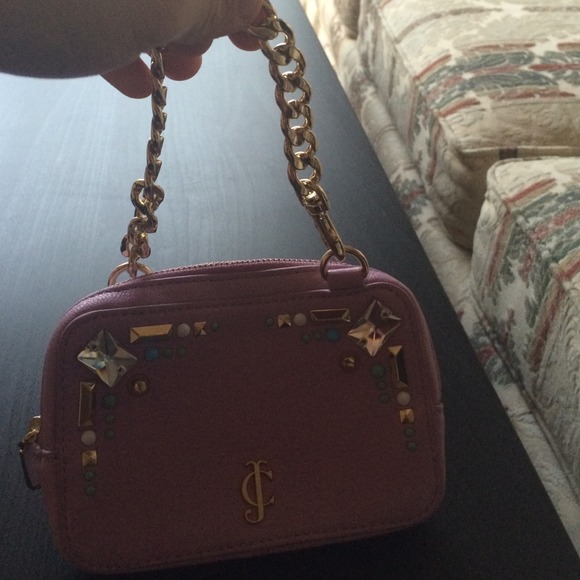 Authentic Juicy Couture Wristlet in Lavender - Picture 2 of 4